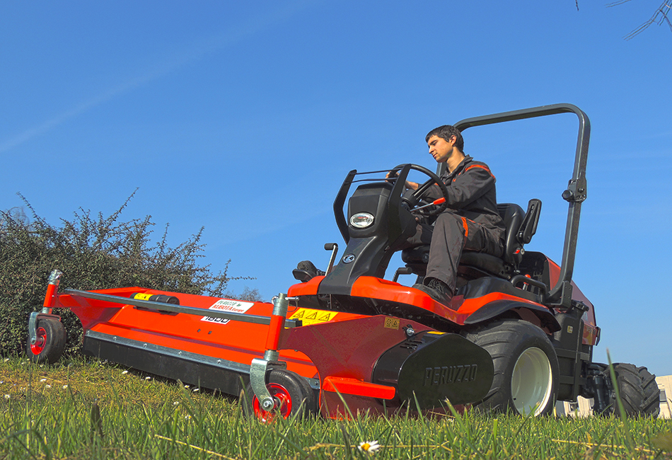Kubota F3890 Kubota Europe SAS